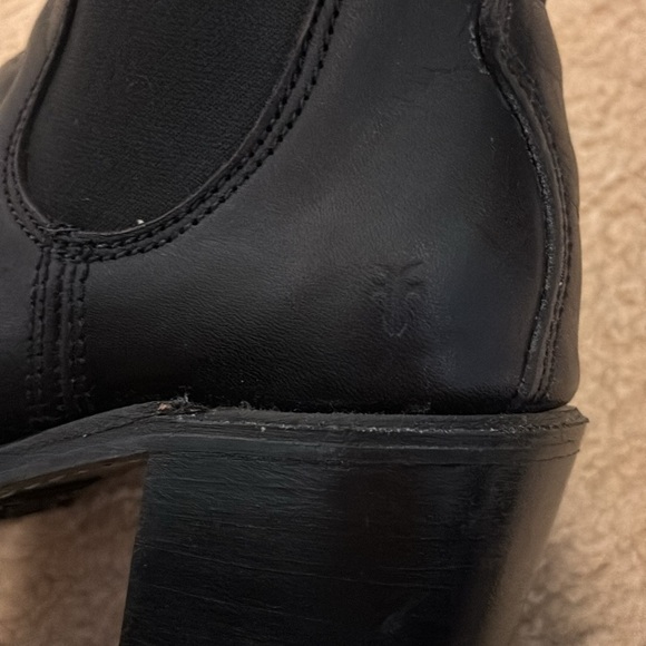 Frye SABRINA CHELSEA boots - Picture 5 of 7